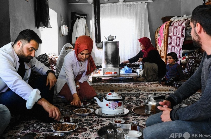 雪山とワクチン恐怖…トルコの医師に立ちはだかる壁