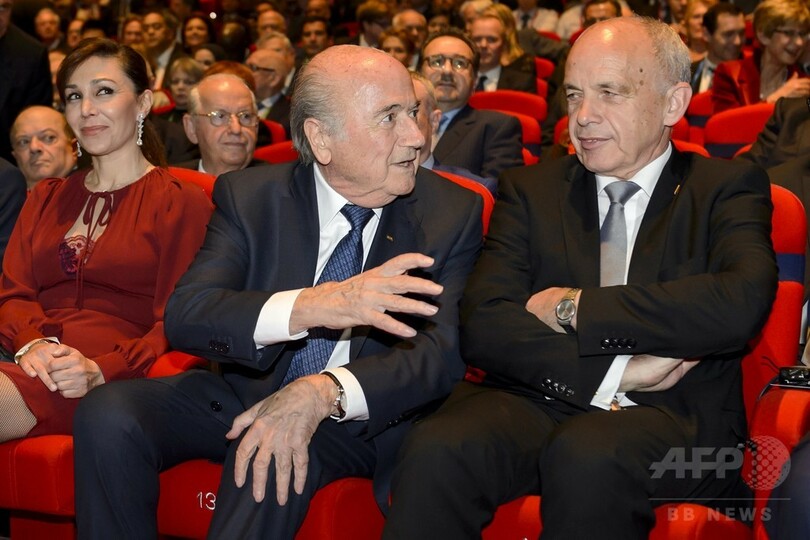 FIFA会長、「もっと悪い話出る」 辞任の求めには応じず