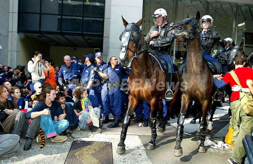 馬インフルエンザでapec警備の騎馬警官隊導入取りやめ 写真2枚 国際ニュース Afpbb News