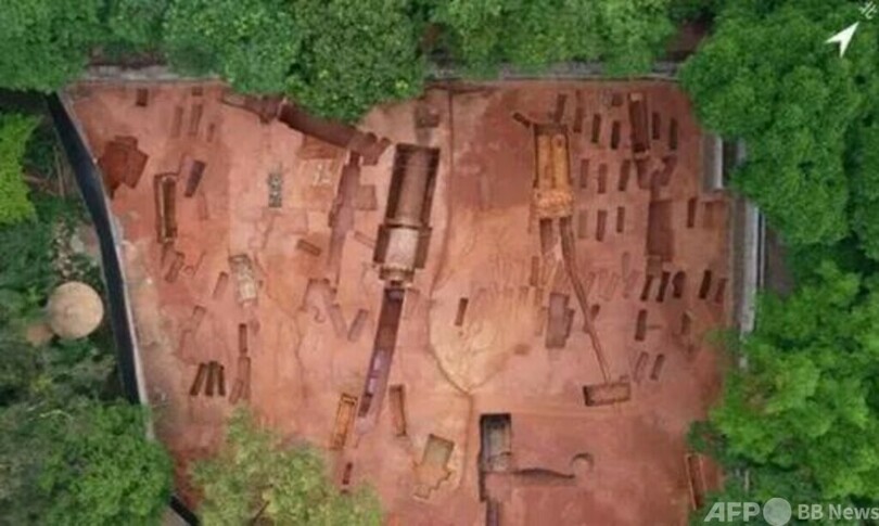 中国・広州動物園で2100年以上の時代にまたがる墳墓148基発見