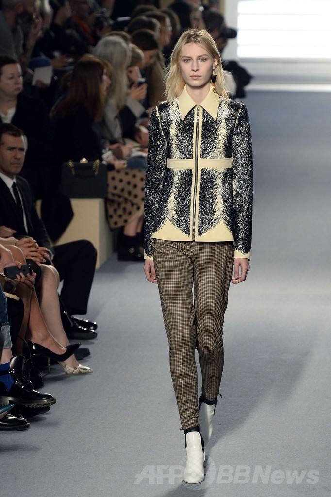 ＜14/15年秋冬パリコレクション＞ルイ・ヴィトン