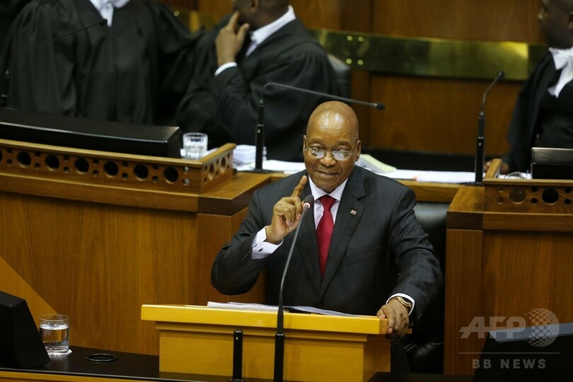 南ア議会で乱闘騒ぎ 大統領演説妨害の議員、警備員が強制排除