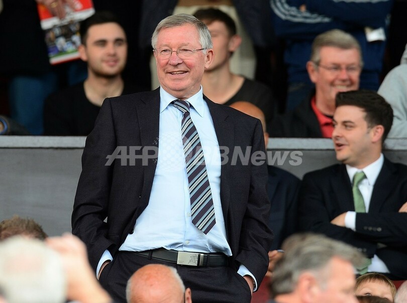 奮闘するモイーズ監督にファーガソン氏、「どのトロフィーでもいい」