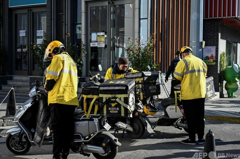 アルゴリズムとの闘い 中国の料理宅配ライダーたちの苦境