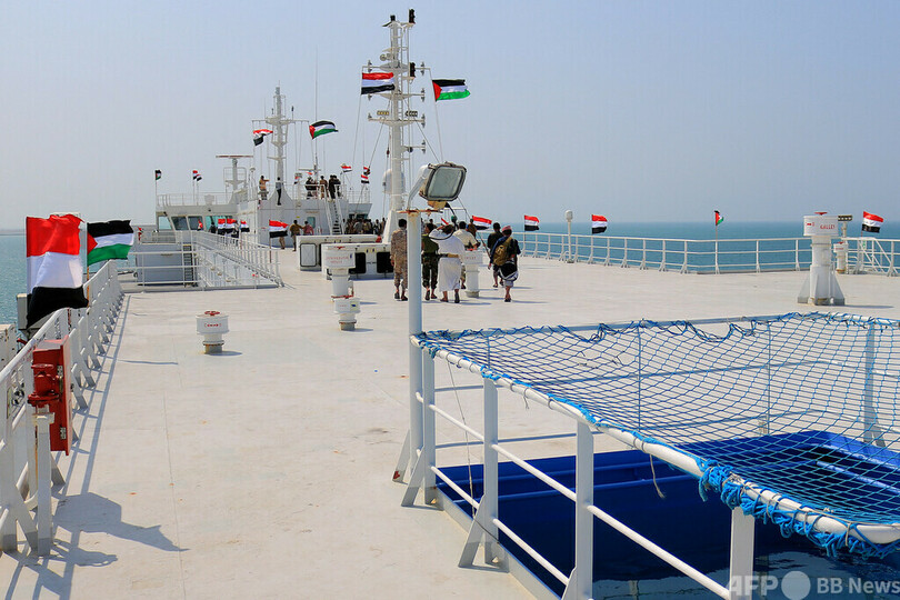 フーシ派、拿捕船で「見学ツアー」催行