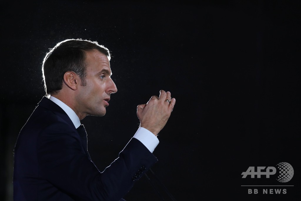 仏大統領、「真のEU軍」の必要性強調 米ロからの自衛訴え 仏大統領、「真のEU軍」の必要性強調 米ロからの自衛訴え