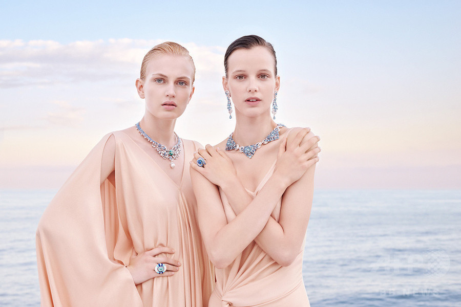 「ヴァン クリーフ＆アーペル」海に捧ぐジュエリー