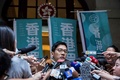 香港の民主活動家の羅冠聡（ネイサン・ロー）氏（2017年10月24日撮影）。(c)ISAAC LAWRENCE / AFP