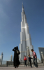 アラブ首長国連邦（UAE）のドバイ（Dubai）に完成した世界一の超高層ビル「ブルジュ・ハリファ（Burj Khalifa）」（2010年1月3日撮影）。(c)AFP/KARIM SAHIB