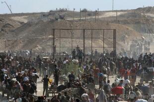 米支援のガザ配給拠点は「死の罠」、飢餓を戦争の武器に HRW