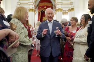 がん診断は「人の気力をくじく、時に恐ろしいもの」 チャールズ国王