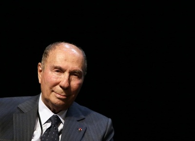 仏警察、ダッソー氏を聴取 票買収疑惑で