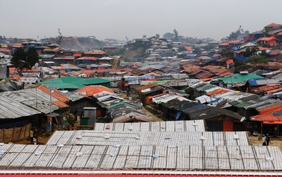 ロヒンギャ弾圧から1年、変化しつつある難民キャンプでの生活