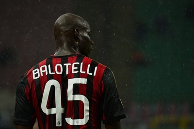 バロテッリが仏ニースに移籍、リバプールは無償で放出