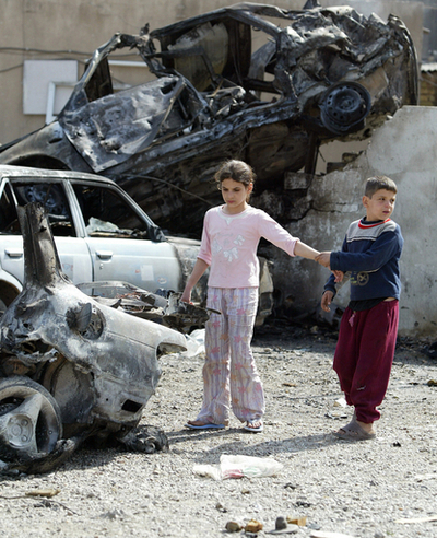 西部ラマディのサッカー場で爆弾テロ、少年ら18人死亡 - イラク