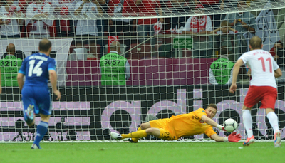 欧州選手権開幕、ティトニの活躍でポーランドがギリシャと引き分ける