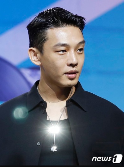 韓国トップ俳優、毛髪分析で全身麻酔薬「陽性」