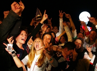 ワールドシリーズ制覇で逮捕者37人