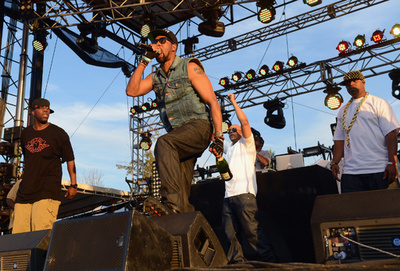 「ウータン・クラン」が7年ぶりにアルバム、 人種問題を問う