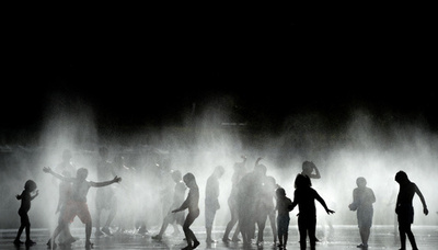 学校の長期休暇で子どもの学力が一部低下、短期間で回復 研究