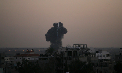 イスラエルがガザ南部に再び空爆、米特使 ガザへ再派遣へ
