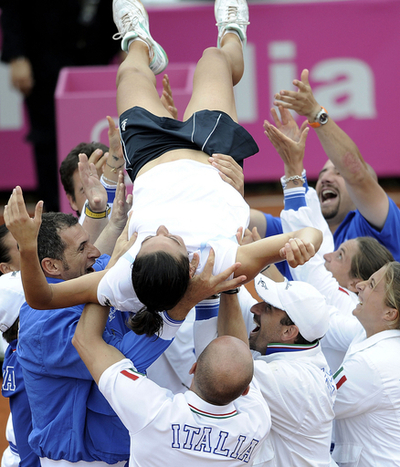 イタリア ロシアを下し決勝進出