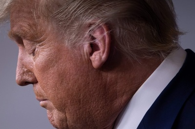  「民主党が当選盗まなければ、私の楽勝」 トランプ氏