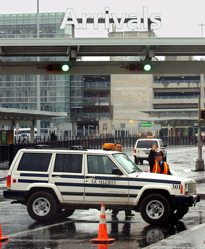 ケネディ国際空港テロ計画で容疑者4人を起訴
