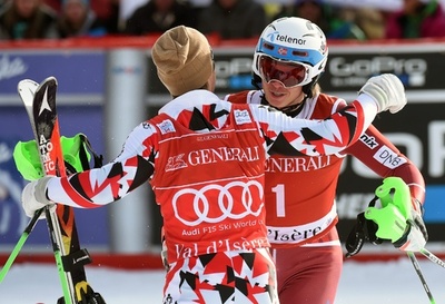クリストファーセン、ヒルシャー抑え回転初戦制す アルペンスキーW杯