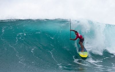ハワイ・オアフ島でパドルサーフィン大会