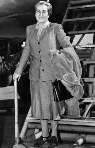 チリのノーベル賞詩人、没後50年目に大量の遺稿