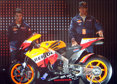 レプソル・ホンダ 08シーズンのチーム発表会を開催