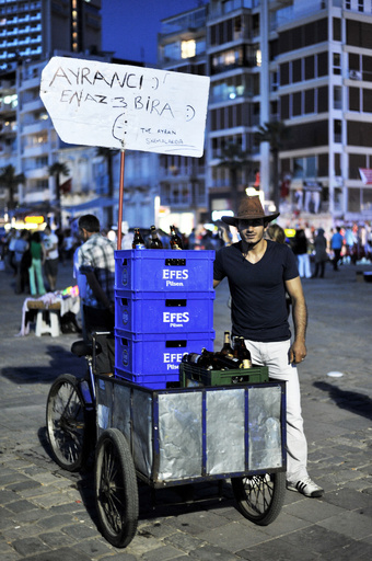 「国民的飲料」をCMで侮辱？トルコ政府、紅茶メーカーに高額罰金