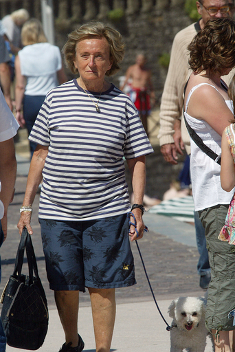 シラク前仏大統領の愛犬、エリゼ宮忘れられず「うつ病」に
