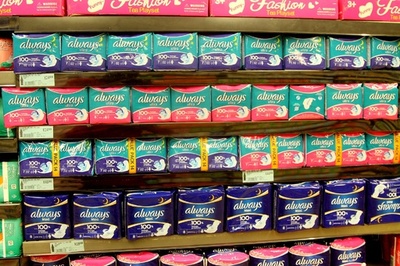 世界初！ 英スコットランドで生理用品の無料提供を義務化