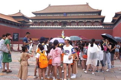 中国人海外旅行者数、15%増の7131万人 2018年上半期