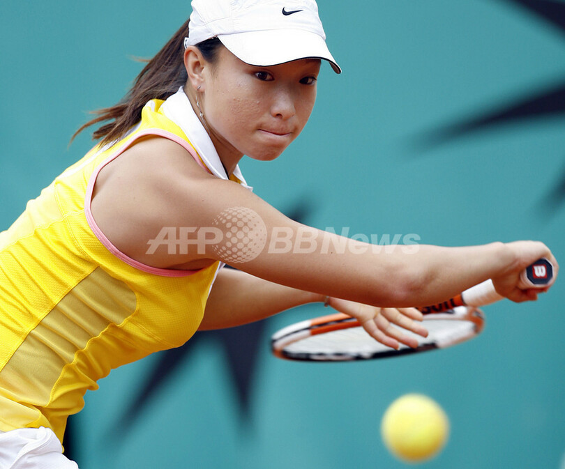 ＜全仏オープン・テニス2006＞ツェン・ジエ ゴロバンに快勝！ フランス 写真6枚 国際ニュース：AFPBB News