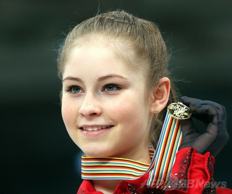 15歳のリプニツカヤが女子シングル優勝 フィギュア欧州選手権 写真10枚 国際ニュース Afpbb News