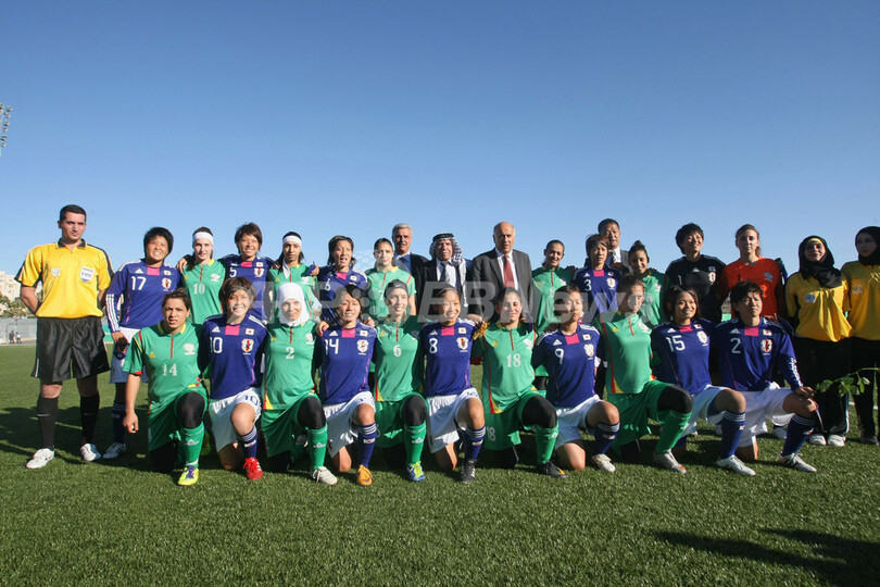 サッカー日本女子選抜 パレスチナに大勝 写真8枚 国際ニュース Afpbb News