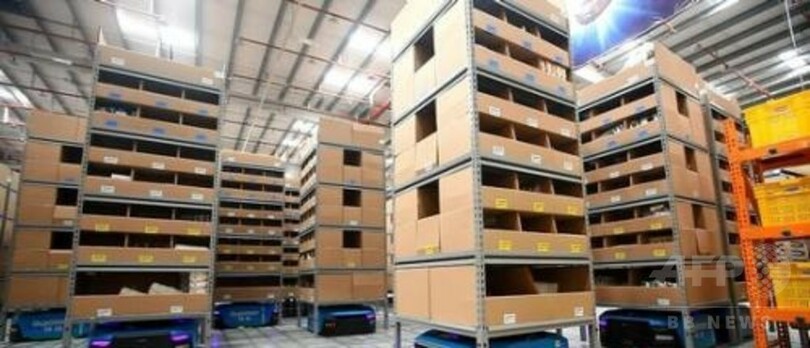 ロボットが走り回る…「お掃除」ではありません　広東・アリババ傘下の企業倉庫