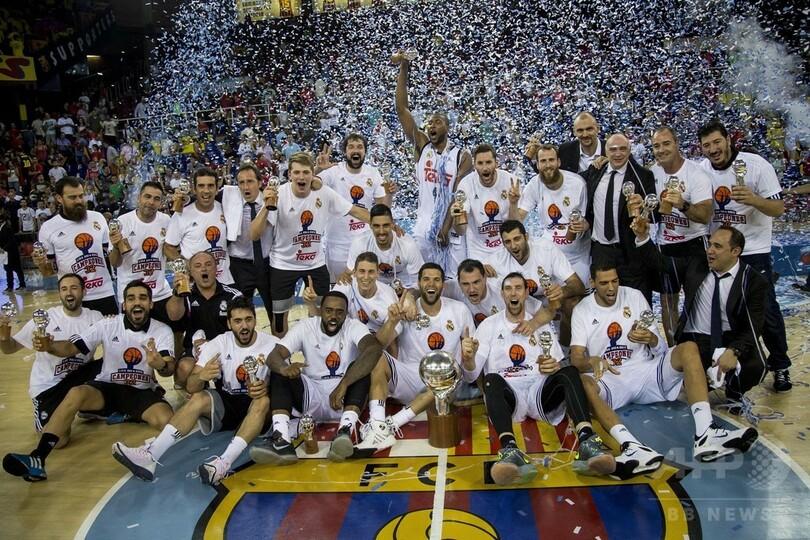 レアルが41年ぶりに3冠 バスケットボール スペイン1部 写真1枚 国際ニュース Afpbb News