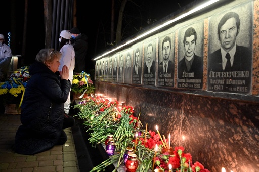 チェルノブイリ原発事故から35年 犠牲者を追悼 写真14枚 国際ニュース