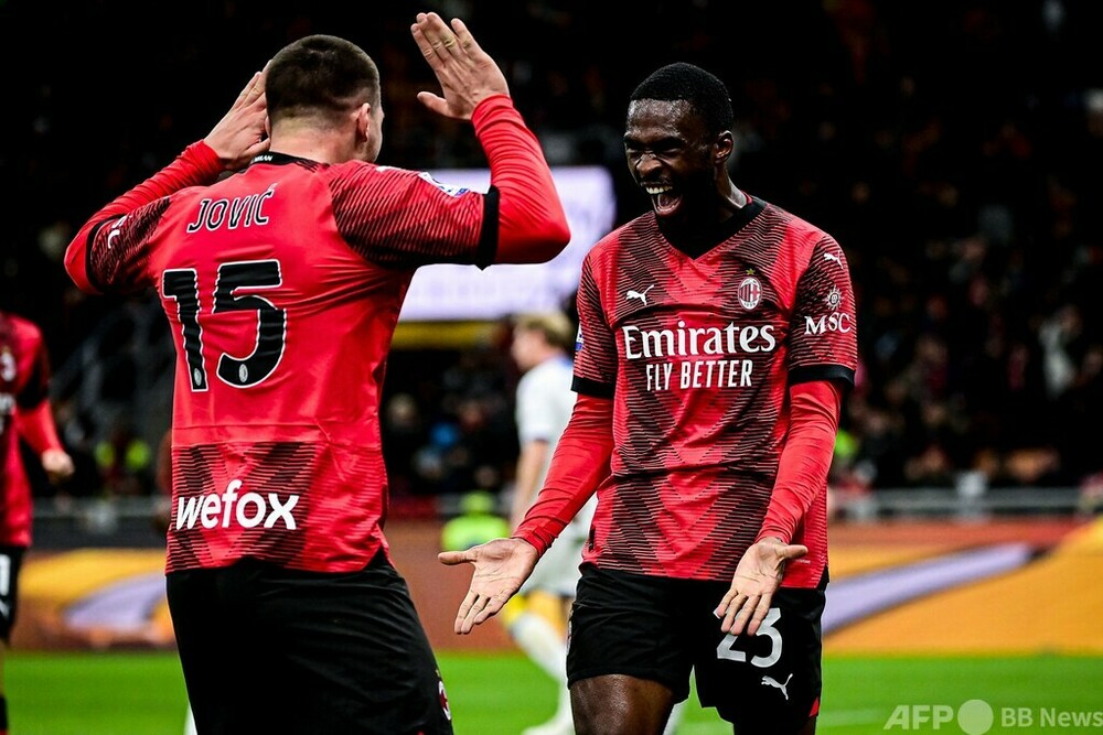 ミランがフロジノーネ下す 暫定首位ユベントスを追走 写真7枚 国際ニュース:AFPBB News