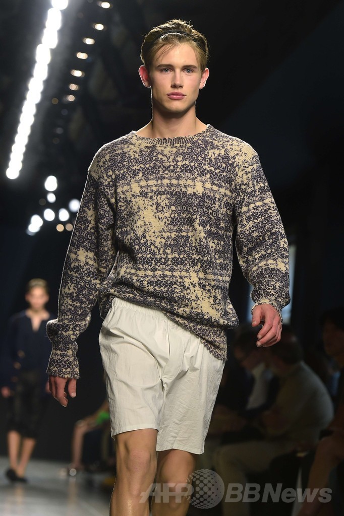 スポーティーな休日スタイル、「ボッテガ・ヴェネタ」15年春夏メンズ