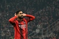 サッカーヨーロッパリーグ、決勝トーナメントプレーオフ第1戦、ACミラン対レンヌ。ゴールを決めて喜ぶACミランのルベン・ロフタス・チーク（2024年2月15日撮影）。(c)GABRIEL BOUYS / AFP
