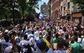 米ニューヨークで行われた性的少数者の祭典「プライド」パレード（2019年6月30日撮影）。(c)ANGELA WEISS / AFP