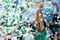 テニス、BNPパリバ・オープン、男子シングルス決勝。トロフィーを手に喜ぶロジャー・フェデラー（2017年3月19日撮影）。(c)AFP/Matthew Stockman