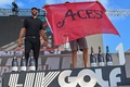 男子ゴルフ、リブゴルフ・インビテーショナル最終第8戦チーム戦、米マイアミ大会最終日。優勝を喜ぶチーム主将のダスティン・ジョンソン（2022年10月30日撮影）。(c)Giorgio VIERA/ AFP