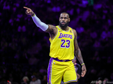 レブロン、最多20回目のNBAオールスター選出 写真1枚 国際ニュース