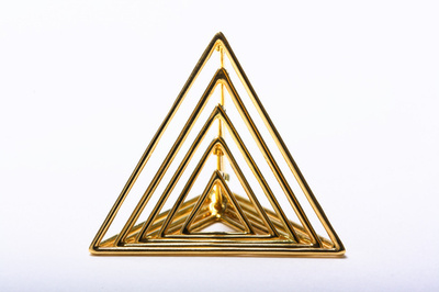 トゥモローランド渋谷で話題ジュエリーブランド「shihara」をチェック